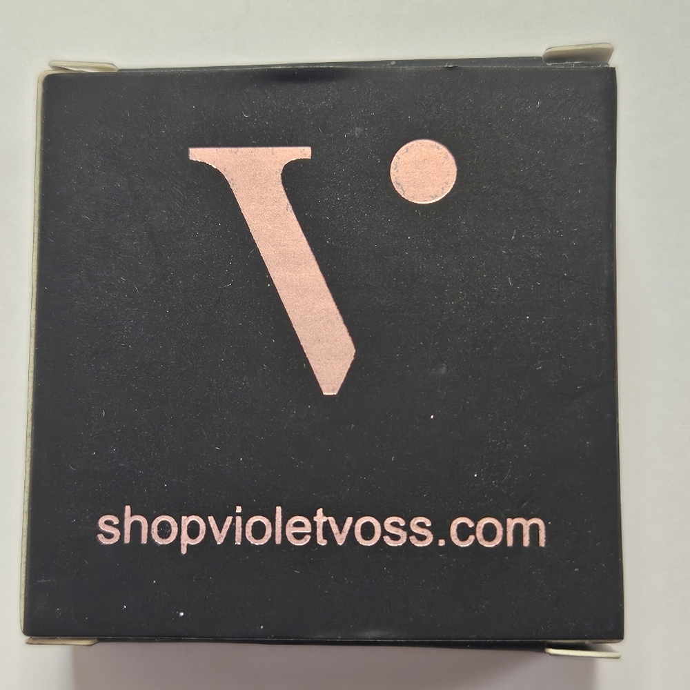 Violet Voss Blush in Make Me Blush - Picture 3 of 4